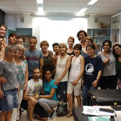 Dr. Cai Jian y Dra. Tian Ying en Curso de Medicina China de Els Juliols de la Universidad de Barcelona (Clase práctica en Hospital de Bellvitge). 2019-7-4.